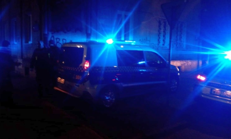 Radiowóz straży miejskiej na miejscu zdarzenia